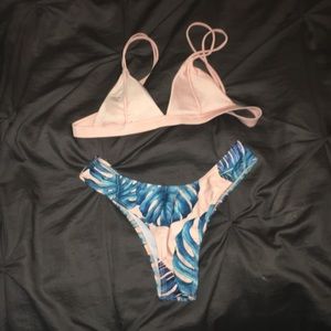 Pink and blue floral bathing suit 💗🌸